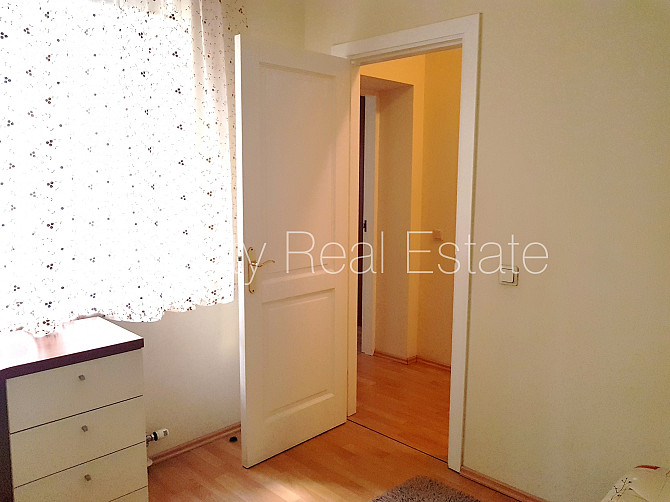 Pagalma māja, renovēta māja, fasāde ar dekoratīvo ķieģeļu apdari, slēgts pagalms, Rīga - foto 9