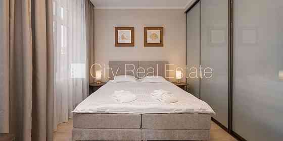 Новостройка, фасадный дом, благоустроенный озеленённый двор, подземная стоянка, Юрмала