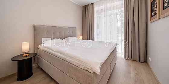 Новостройка, фасадный дом, благоустроенный озеленённый двор, подземная стоянка, Юрмала