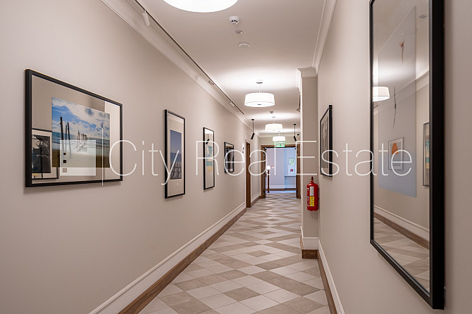 Новостройка, фасадный дом, благоустроенный озеленённый двор, подземная стоянка, Юрмала - изображение 13