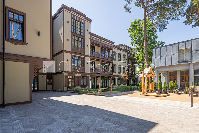 Новостройка, фасадный дом, благоустроенный озеленённый двор, подземная стоянка, Юрмала - изображение 19