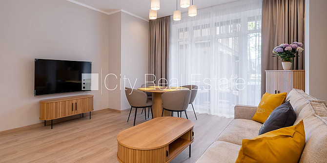 Новостройка, фасадный дом, благоустроенный озеленённый двор, подземная стоянка, Юрмала - изображение 2