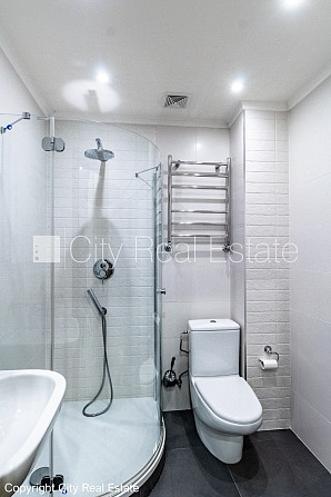 Рядный дом, благоустроенная озеленённая территория, подъездная дорога покрыта Юрмала - изображение 11