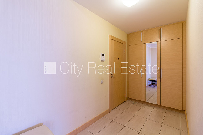 Projekts - Panorama Plaza, jaunceltne, labiekārtota apzaļumota teritorija, maksas stāvvieta, Rīga - foto 7