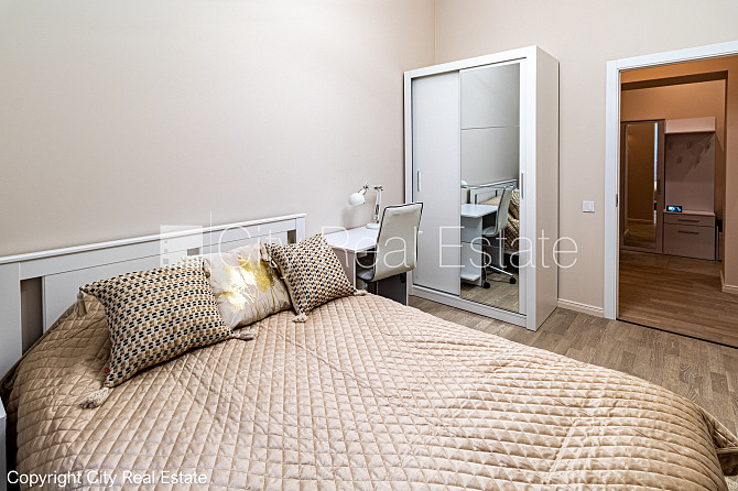 Дом во дворе, реновированный дом, благоустроенный озеленённый двор, закрытый Рига - изображение 9