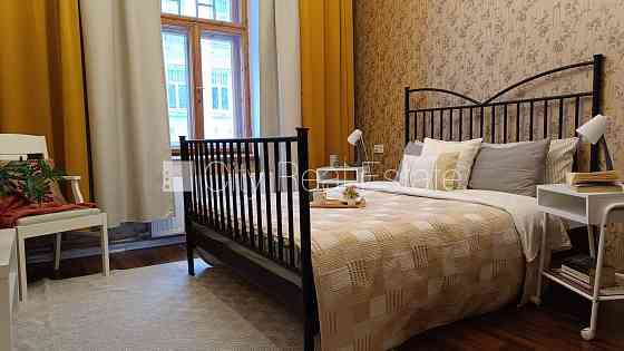 Эта квартира сдается в аренду посуточно (краткосрочная аренда), стоимость аренды Rīga