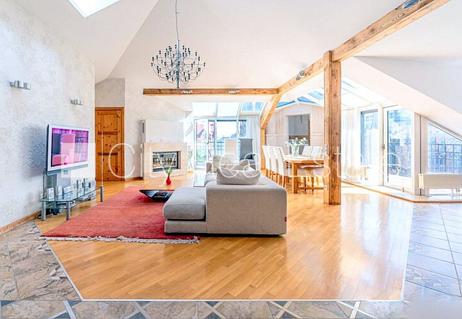 Земля в собственности, фасадный дом, реновированный дом, благоустроенная Рига - изображение 9