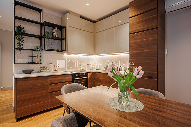 Fasādes māja, dzīvokļu skaits ēkā  5 gab., apsaimniekošanas maksa mēnesī 110 EUR, zaļā Jūrmala - foto 9