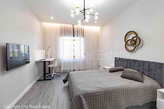 Эта квартира сдается в аренду посуточно (краткосрочная аренда), стоимость аренды Rīga