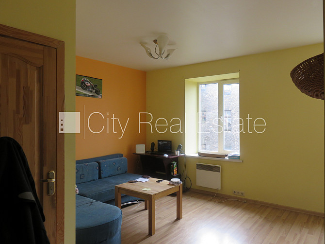 Pagalma ēka, renovēta māja, labiekārtots apzaļumots pagalms, slēgts pagalms, ir lifts, Rīga - foto 2