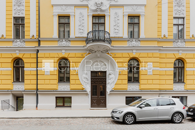 Fasādes māja, renovēta māja, uzstādīti saules enerģijas paneļi, pazemes autostāvvieta, Rīga - foto 17