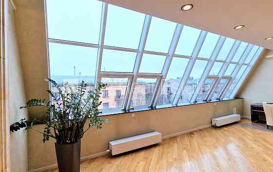 Проект - Centra Nams (Центра Намс), новостройка, благоустроенная озеленённая Рига