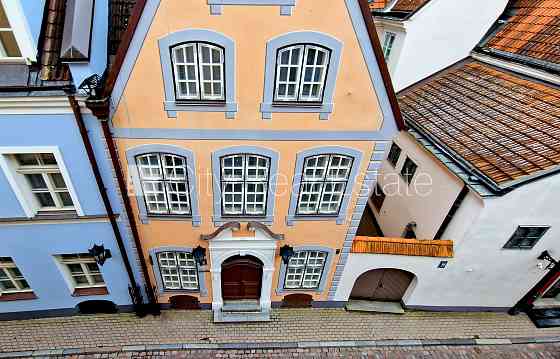 Фасадный дом, реновированный дом, плата за обслуживание одного квадратного метра Рига