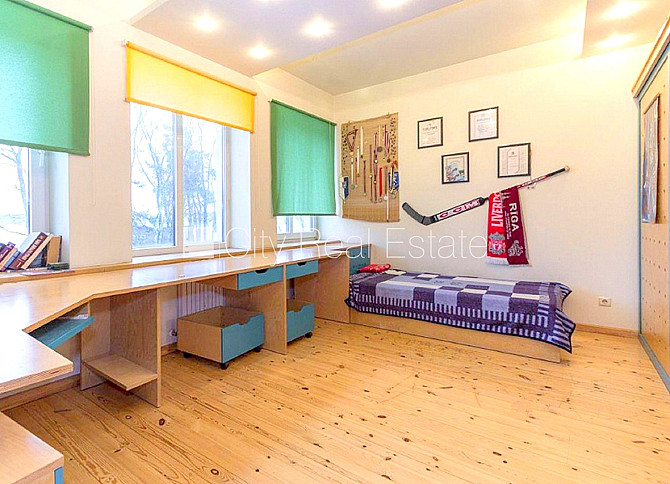 Privātmāja, pagrabstāvā pieejama noliktava, labiekārtota apzaļumota teritorija 2240 m2, Jūrmala - foto 17