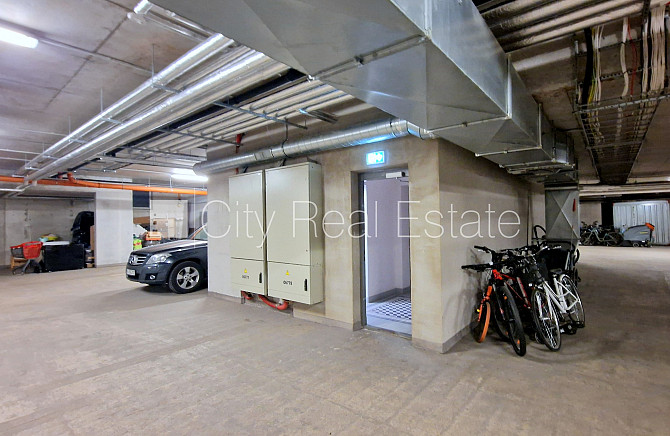 Новостройка, благоустроенный озеленённый двор, въездные ворота оснащены Юрмала - изображение 19