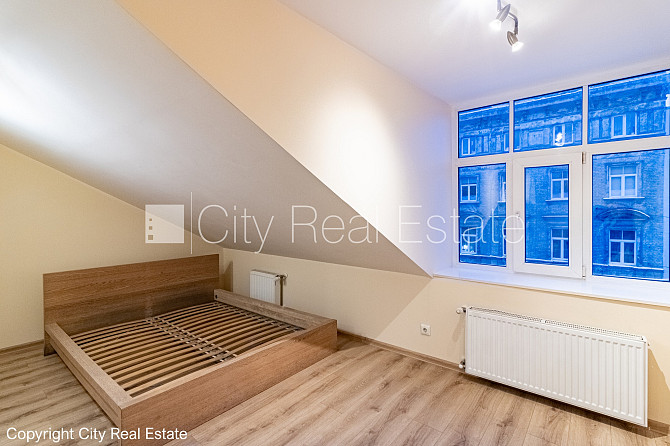 Labiekārtota apzaļumota teritorija, vieta automašīnai, mansards, istabas izolētas 2 gab., Rīga - foto 4