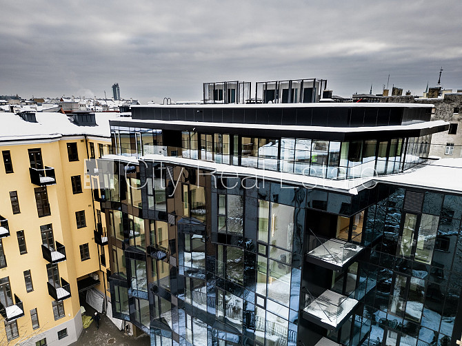 Fasādes māja, renovēta māja, energo efektīva māja, slēgts pagalms, iespēja nomāt Rīga - foto 14