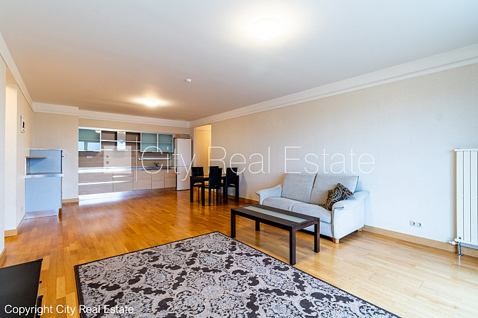 Projekts - Panorama Plaza, jaunceltne, labiekārtota apzaļumota teritorija, maksas stāvvieta, Rīga - foto 1