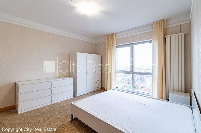 Projekts - Panorama Plaza, jaunceltne, labiekārtota apzaļumota teritorija, maksas stāvvieta, Rīga - foto 6