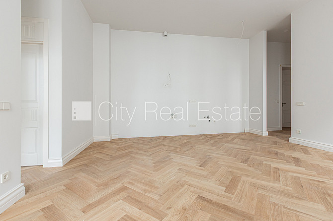 Fasādes māja, restaurēta māja, slēgts pagalms, ir lifts, kāpņu telpa pēc kapitālā Rīga - foto 4