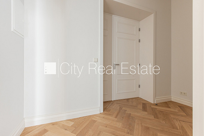 Fasādes māja, renovēta māja, nomainītas inženierkomunikācijas, mainīts Jumta segums, ir Rīga - foto 9