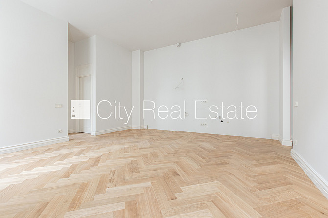 Fasādes māja, renovēta māja, nomainītas inženierkomunikācijas, mainīts Jumta segums, ir Rīga - foto 7