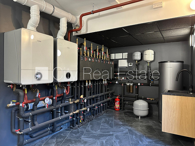 Ieeja no pagalma, gāzes apkure, vairāki sanitārie mezgli, A klases biroju telpas, Rīga - foto 13