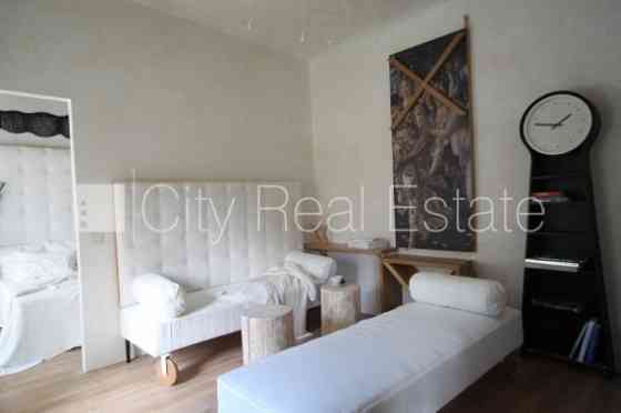 Фасадный дом, количество квартир в здании 12 шт., поменянное покрытие крыши, Jūrmala