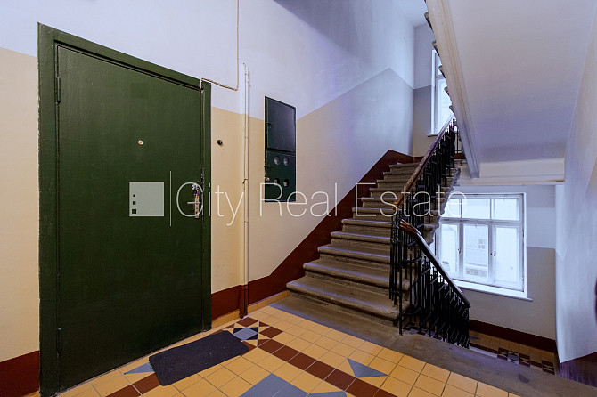 Дом во дворе, охраняемый двор, вход со двора, лифт, кухня, центральное отопление, Рига - изображение 18