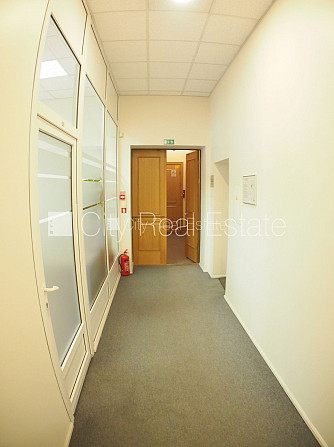 Фасадный дом, реновированный дом, плата за обслуживание одного квадратного метра Рига - изображение 7