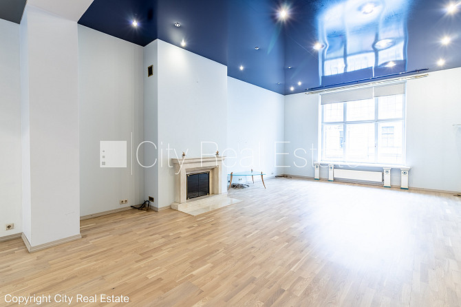 Fasādes māja, renovēta māja, nomainītas inženierkomunikācijas, labiekārtota apzaļumota Rīga - foto 2