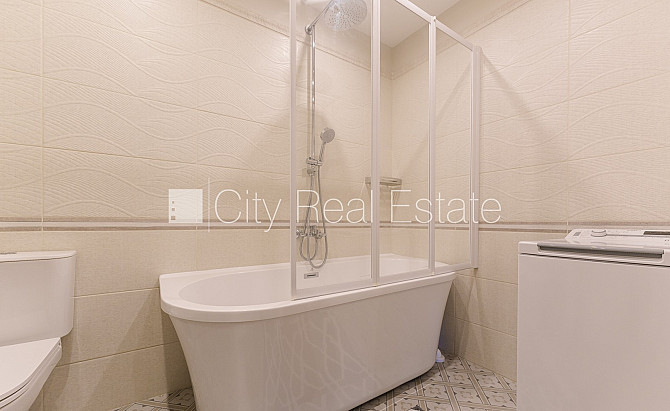 Новостройка, благоустроенная озеленённая территория, закрытый двор, терасса, Юрмала - изображение 7