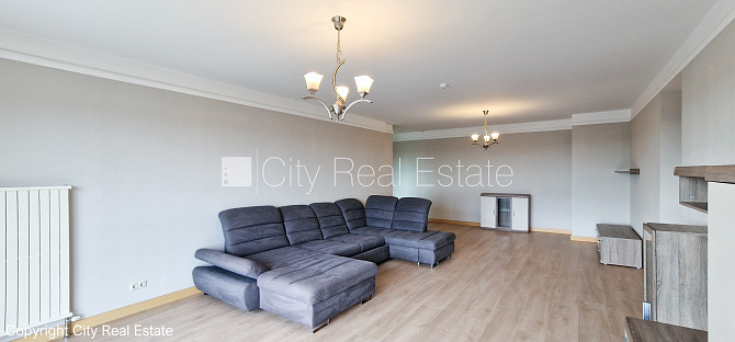 Projekts - Panorama Plaza, jaunceltne, pagalma ēka, labiekārtots apzaļumots pagalms, slēgta Rīga - foto 3