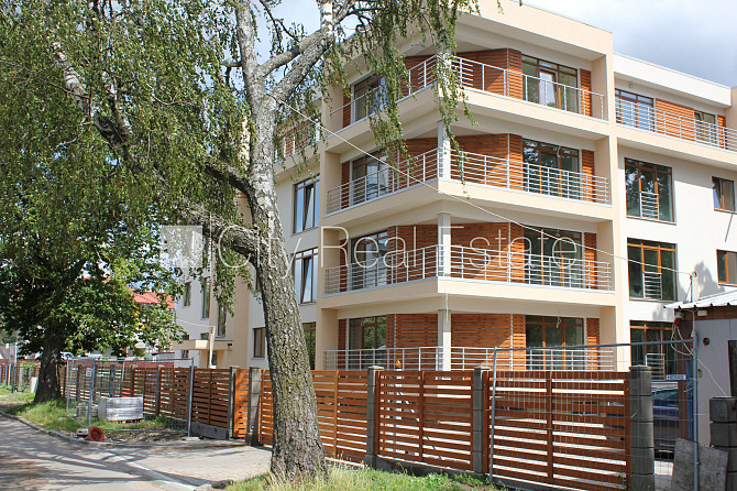 Новостройка, благоустроенная озеленённая территория, закрытая территория, Рига - изображение 1