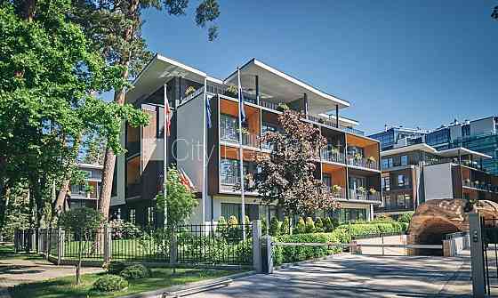 Новостройка, благоустроенная озеленённая территория, закрытый двор, подземная Юрмала