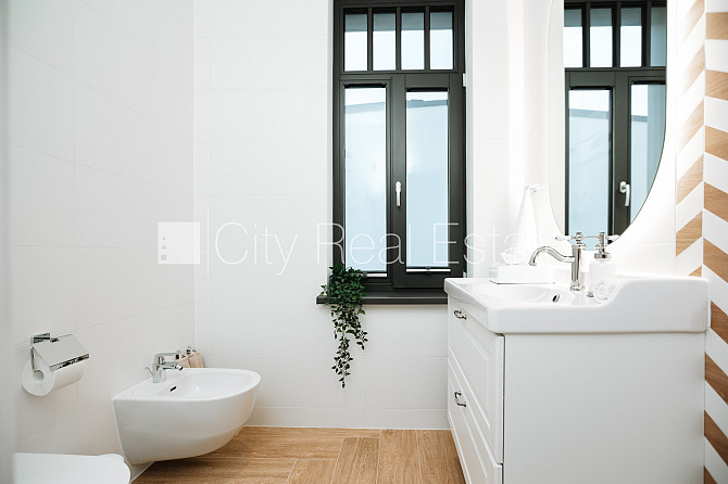 Фасадный дом, количество квартир в здании 5 шт., плата за обслуживание в месяц 110 EUR, Юрмала - изображение 16