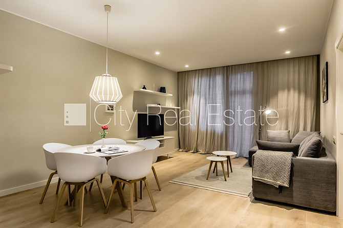 Новостройка, благоустроенный озеленённый двор, место для машины, подземная Юрмала - изображение 1