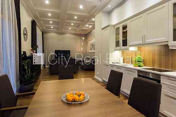 Новостройка, фасадный дом, зеленая территория, благоустроенная озеленённая Jūrmala