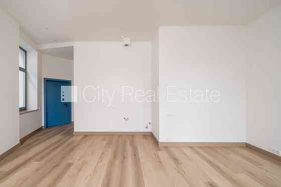 Проект - Place 4, фасадный дом, реновированный дом, закрытый двор, вход с улицы, лифт, Rīga