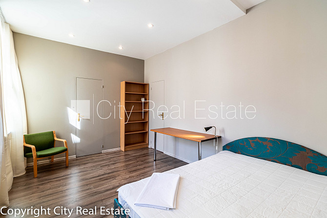 Fasādes māja, renovēta māja, slēgts pagalms, iespēja nomāt autostāvvietu, ieeja no ielas, Rīga - foto 17