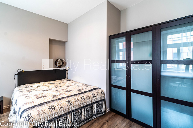 Fasādes māja, renovēta māja, slēgts pagalms, iespēja nomāt autostāvvietu, ieeja no ielas, Rīga - foto 9