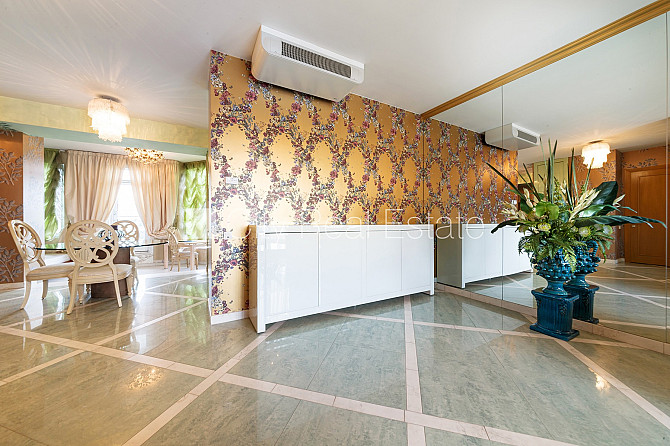 Projekts - Centra Nams, jaunceltne, fasādes māja, labiekārtota apzaļumota teritorija, vieta Rīga - foto 17