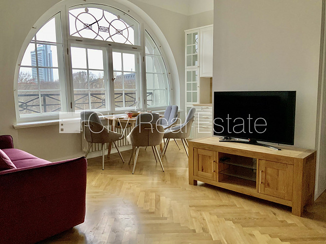 Fasādes māja, renovēta māja, labiekārtota apzaļumota teritorija, luksuss apartamenti , ir Rīga - foto 4