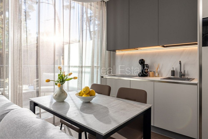 Jaunceltne, fasādes māja, zaļā teritorija, labiekārtota apzaļumota teritorija, pazemes Jūrmala - foto 5