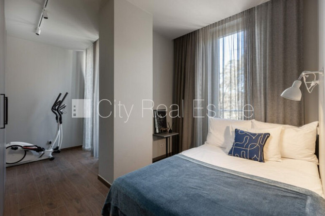 Jaunceltne, fasādes māja, labiekārtots apzaļumots pagalms, pazemes autostāvvieta, ieeja no Jūrmala - foto 8