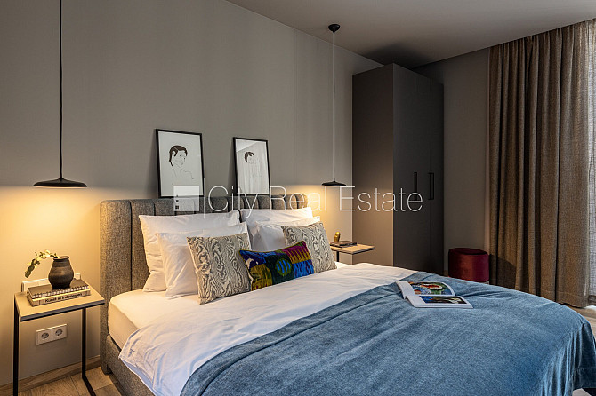 Новостройка, фасадный дом, зеленая территория, подземная стоянка, вход с улицы, Юрмала - изображение 9