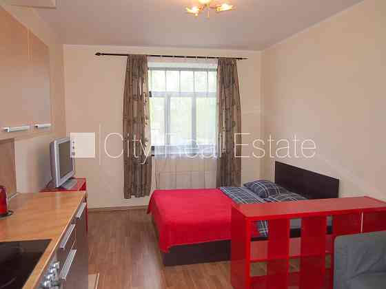 Новостройка, фасадный дом, энергоэффективный дом, вход со двора, лифт, балкон, две Рига