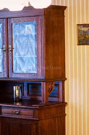 Фасадный дом, реставрированный дом, благоустроенная озеленённая территория, Rīga