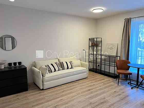 Центральное отопление, полная отделка , покрашенные стены, паркетный пол, Rīga