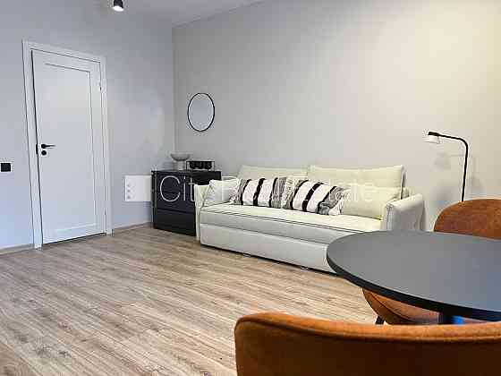 Центральное отопление, полная отделка , покрашенные стены, паркетный пол, Rīga